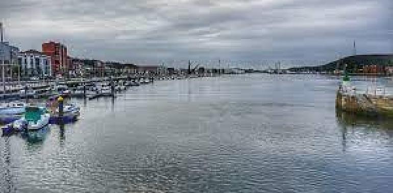 Vuelven los paseos en barco por la ría de Avilés