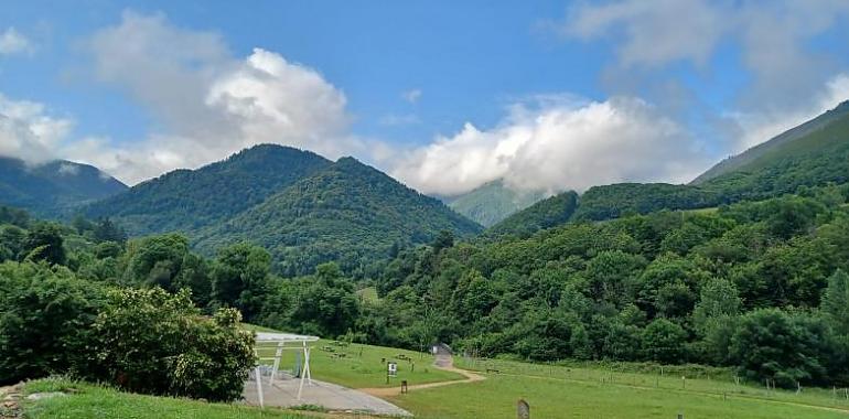 El Parque de la Prehistoria de Teverga prepara un "verano prehistórico" lleno de actividades para todos los públicos