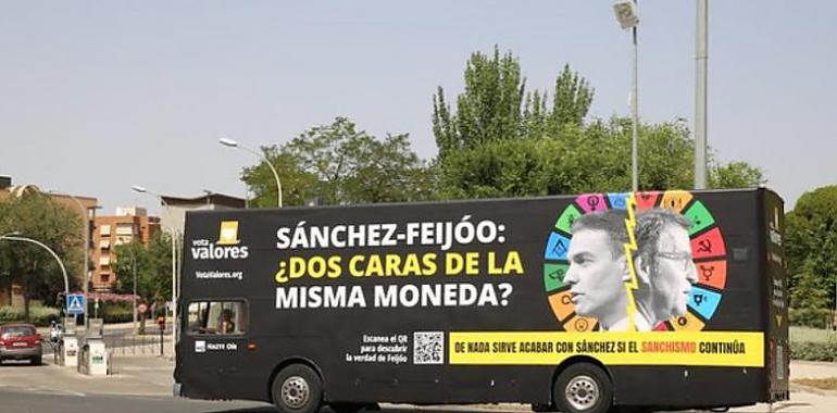 HazteOir.org denuncia hoy en Oviedo que "Feijóo es la otra cara de Sánchez"