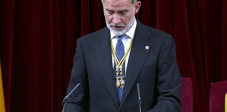 El Rey Felipe VI aboga por una España unida y cohesionada en la apertura de la XV Legislatura