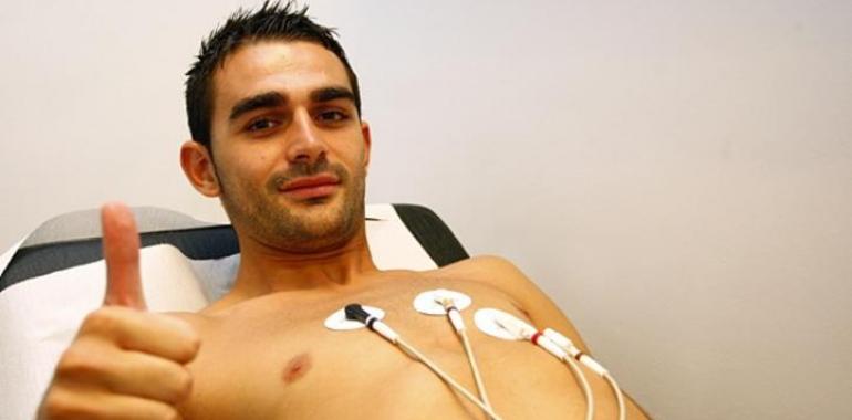 Adrián López ingresado por una gastroenteritis