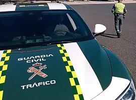 Un conductor temerario de Noreña, reincidente al volante sin puntos y bajo la influencia de drogas, vuelve a ser interceptado por la Guardia Civil