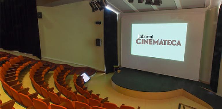 Laboral Cinemateca da un paso más en accesibilidad con bucles magnéticos y sesiones inclusivas para personas con TEA