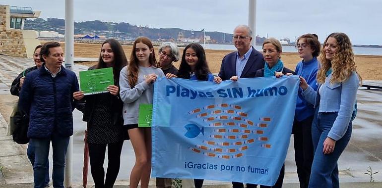 Salud impulsa una extensa red de espacios libres de humo: Instalaciones deportivas, plazas y playas en Asturias se suman a la iniciativa