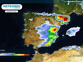 Alerta de lluvias intensas en Asturias: Semana de tormentas y aire polar
