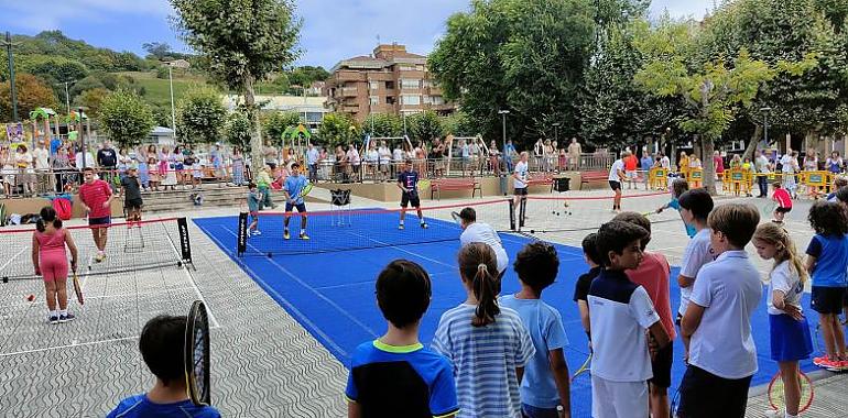 El Torneo BDO Tenis Playa Luanco promueve el deporte infantil y la sostenibilidad medioambiental con su II Edición del Tenis Parque Luanco