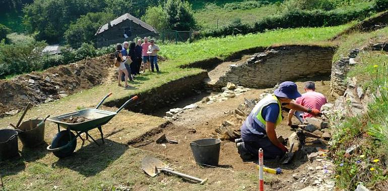 Impulso cultural en Coaña: Renovación y excavaciones en el castro de El Castelón
