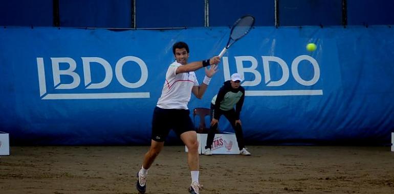 Butvilas y Andújar avanzan a semifinales en el emocionante torneo BDO Tenis Playa Luanco