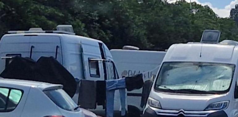 Otea alerta sobre la acampada ilegal de autocaravanas en zonas prohibidas de Asturias