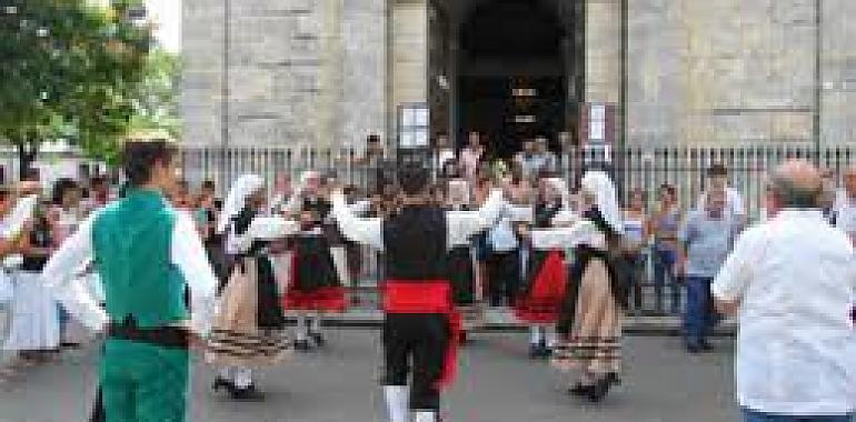 Asturianos en el mundo: La diáspora que conquistó cinco continentes y mantuvo viva su cultura
