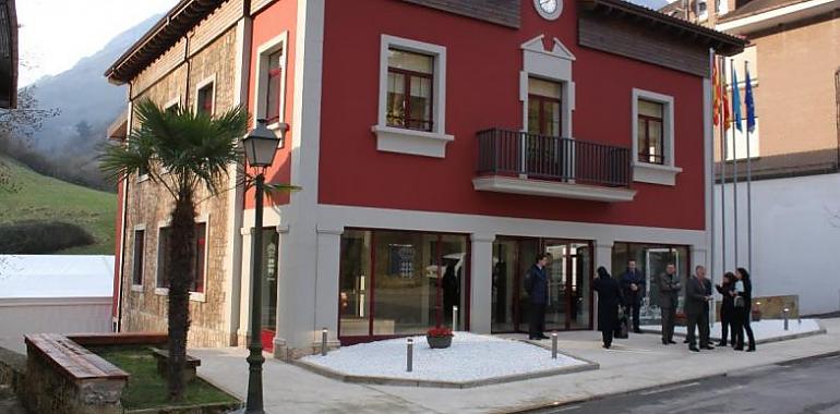 50.000 euros para modernizar y proteger la casa consistorial de Morcín