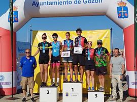 Bea Tenreiro y Diego Jove triunfan en el Campeonato de Asturias de Acuatlón 2024 en Luanco