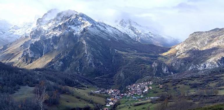 Sotres, en Cabrales, galardonado con el Premio al Pueblo Ejemplar de Asturias 2024