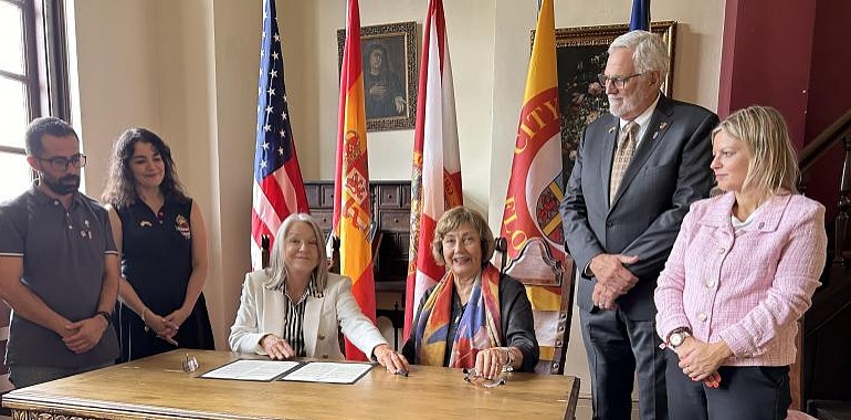 Avilés y St. Augustine fortalecen vínculos académicos: Flagler College y Universidad de Oviedo firman un acuerdo histórico