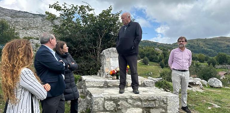 Cabrales honra la Memoria Democrática con emotivos actos en homenaje a las víctimas del franquismo