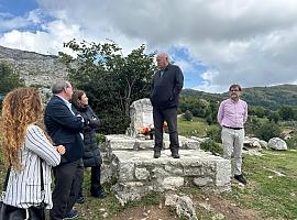 Cabrales honra la Memoria Democrática con emotivos actos en homenaje a las víctimas del franquismo