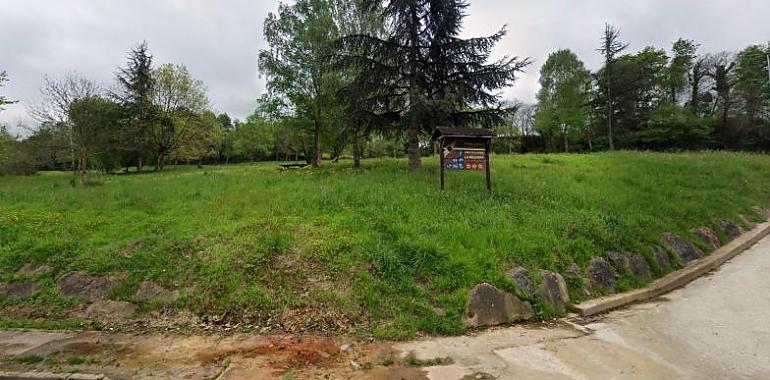 Inversión de más de 600.000 euros en revitalizar el área recreativa de Pénjamo en Langreo y en la restauración ambiental del arroyo de El Fresno