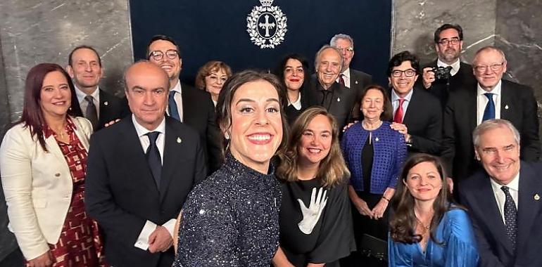 Un selfie para la historia: Los premiados en los Princesa de Asturias 2024 se unen en una imagen para recordar