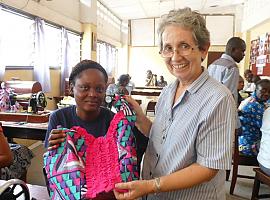 Sor Ángela Gutiérrez, misionera asturiana, recibe el III Premio Derechos Humanos por su labor en el Congo