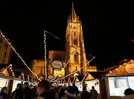  Oviedo inaugura el Mercado de Navidad: más de 100 casetas, actividades infantiles y espectáculos para dinamizar la ciudad