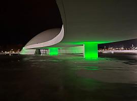 El Centro Niemeyer y edificios emblemáticos de Asturias se iluminan de verde en apoyo a la candidatura de la Cultura Sidrera a la UNESCO