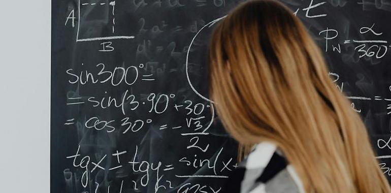 Asturias lidera en educación inclusiva: sobresale en alto rendimiento de alumnado desfavorecido en Ciencias y Matemáticas