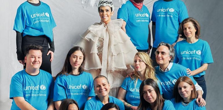 Cristina Pedroche une moda y solidaridad en unas Campanadas por la infancia junto a UNICEF España