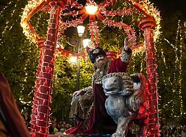 Las cabalgatas de Reyes en Asturias se desarrollaron con gran éxito, llenando de magia e ilusión las calles de las principales localidades