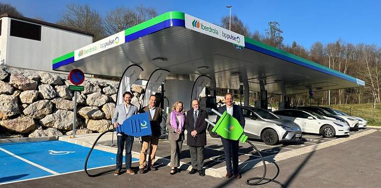 Iberdrola | bp pulse inaugura su primer hub de recarga ultrarrápida en Asturias: movilidad sostenible al alcance de todos