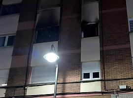 Heroica hazaña en Gijón: Una madre salta por la ventana con su hija en brazos para escapar de un incendio mortal