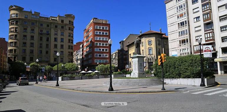 Ola de violencia juvenil en Gijón: asaltan a dos menores con una navaja en pleno centro de la ciudad