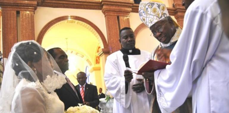 Primera boda en la Basílica de Mongomo