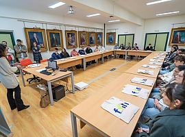 La Universidad de Oviedo lleva la educación financiera a las aulas asturianas con el apoyo de Caja Rural