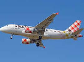 Primer tijeretazo de Volotea en Asturias: suspende Madrid, Mallorca y Fuerteventura mientras negocia su supervivencia