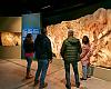 Asturias convierte la Prehistoria en un plan para vivirla: cuevas, cabañas castreñas y arte rupestre para toda la familia