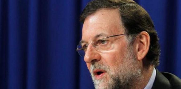Rajoy: "Aquí hay un presidente del Gobierno que va a dar la cara y no se va a esconder" 