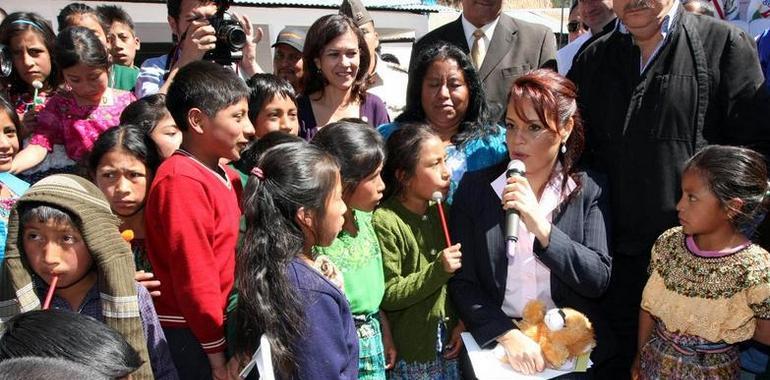 Vicepresidenta Baldetti abre el curso escolar en Chichicastenango