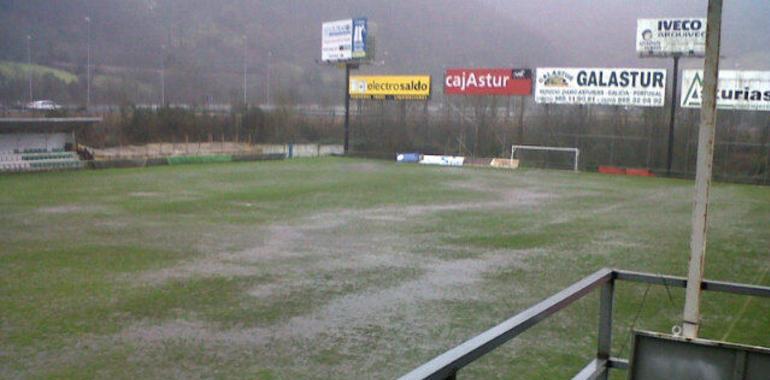 La jornada en la Tercera asturiana estuvo marcada por la intensa lluvia