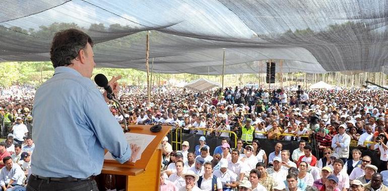 Colombia devovolverá las tierras a los campesinos "contra viento y marea"