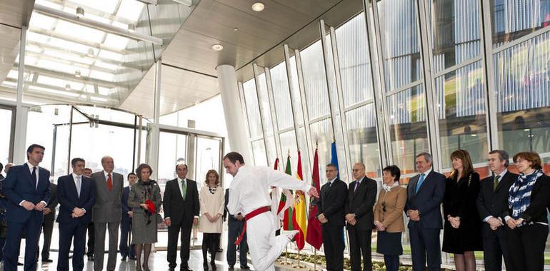 Los Reyes inauguran la torre Iberdrola