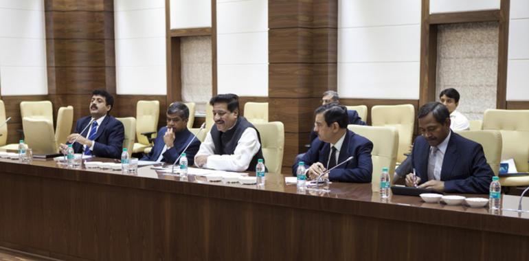 Encuentro del Lehendakari con el Primer Ministro de Maharashtra (Mumbai)