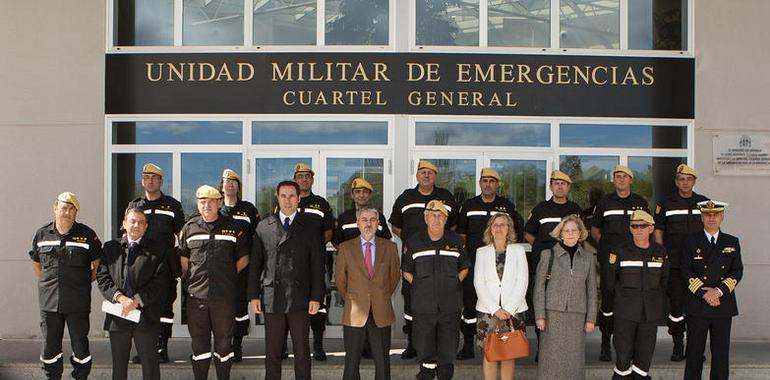 El Director General de Protección Civil y Emergencias visita la UME