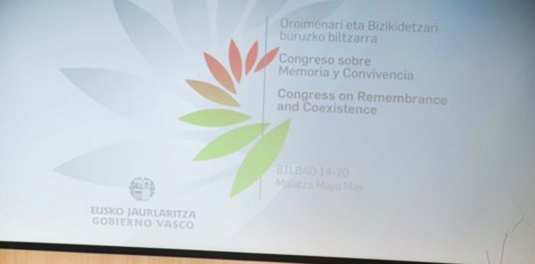 El ministro del Interior clausura el Congreso sobre Memoria y Convivencia celebrado en Bilbao