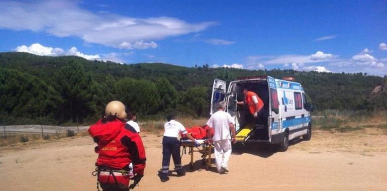 Rescatado un varón que resultó herido cuando realizaba salto base en los Galayos (Gredos)