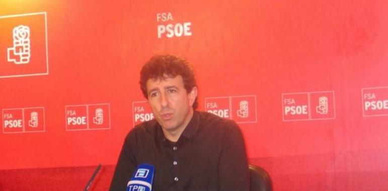 "La bronca del PP no distraerá al Gobierno de su objetivo principal de combatir el desempleo"