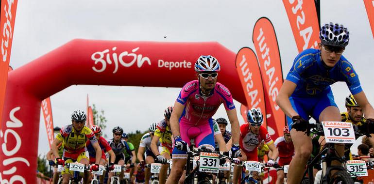 José Luis Blanco y Rocío Gamonal, Campeones de Asturias Btt  ciclismo mountain bike