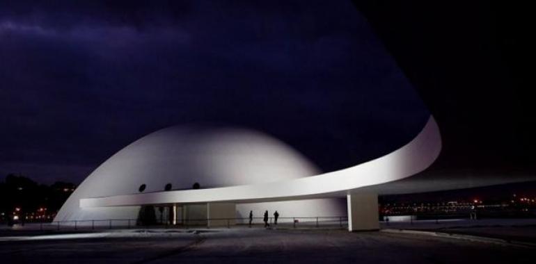 Alcuentru nel Niemeyer de l’Alianza Nacional contra la Fame