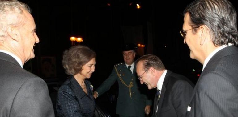 La Reina Doña Sofía entrega el 28º Premio BMW de Pintura 