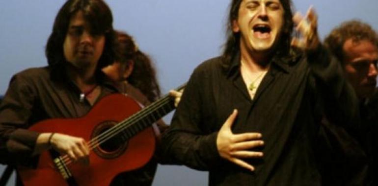 La ‘Semana del Flamenco’ de la UIMP reúne a los artistas Miguel Poveda, Carmen Linares, Félix Grande, Antonio Mejías y Rocío Molina