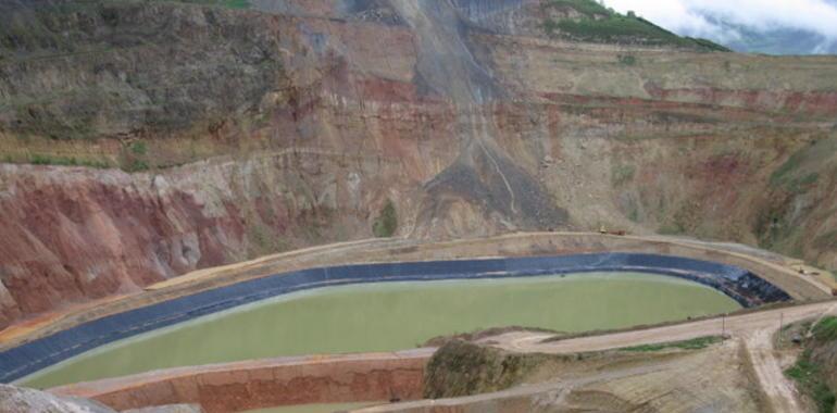 Piden la suspensión de actividades en la mina de oro de Boinás por sus "graves vertidos" al Nalón